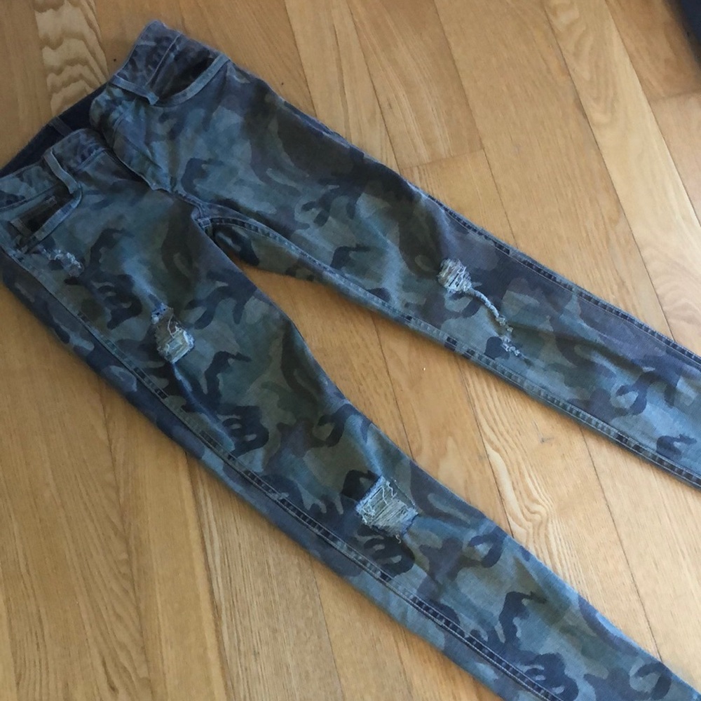 Reversible camo to blue jeans